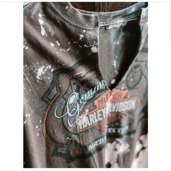 Sale💫Women's distress Harley Davidson Shirt. - Picture 4 of 5